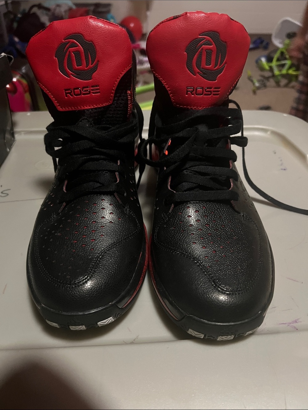 Adidas D Rose Mens sz 14 high-Top Basketball Shoes — Black & Red